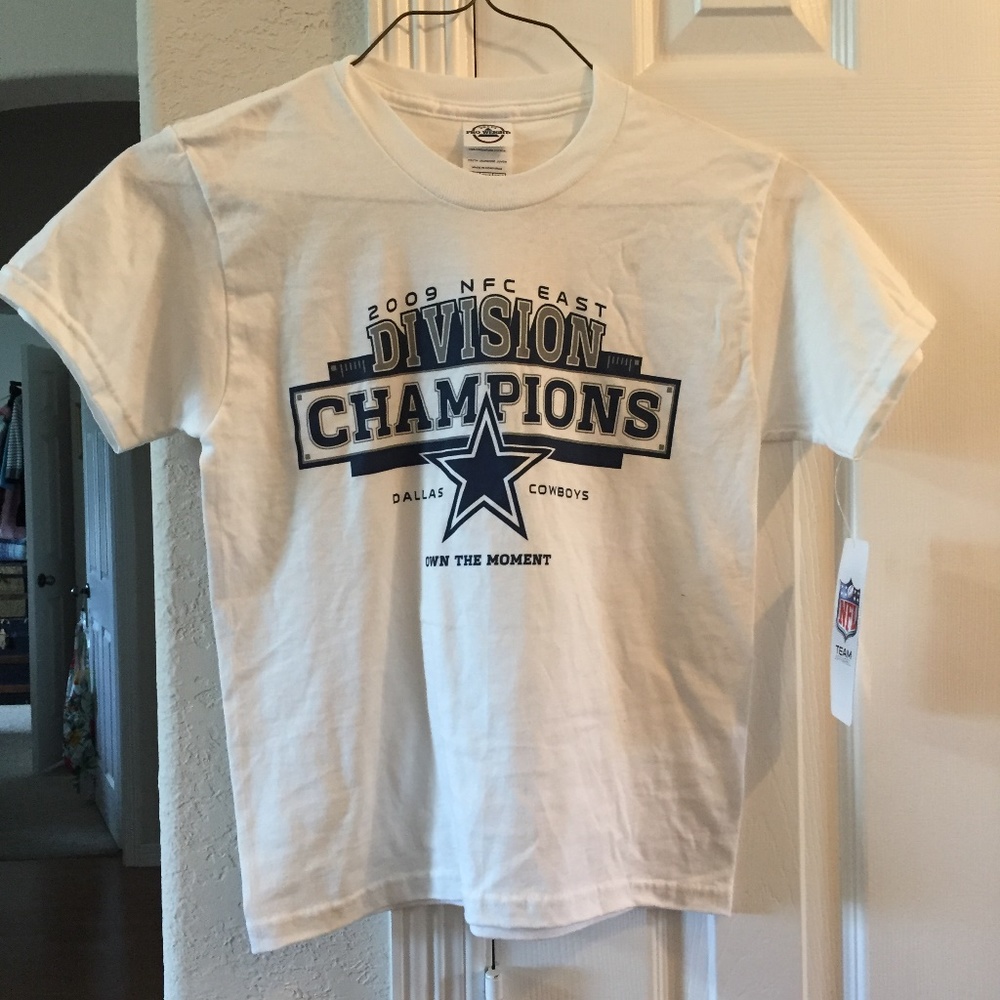 Youth Dallas Cowboys delta pro weight t-shirt M